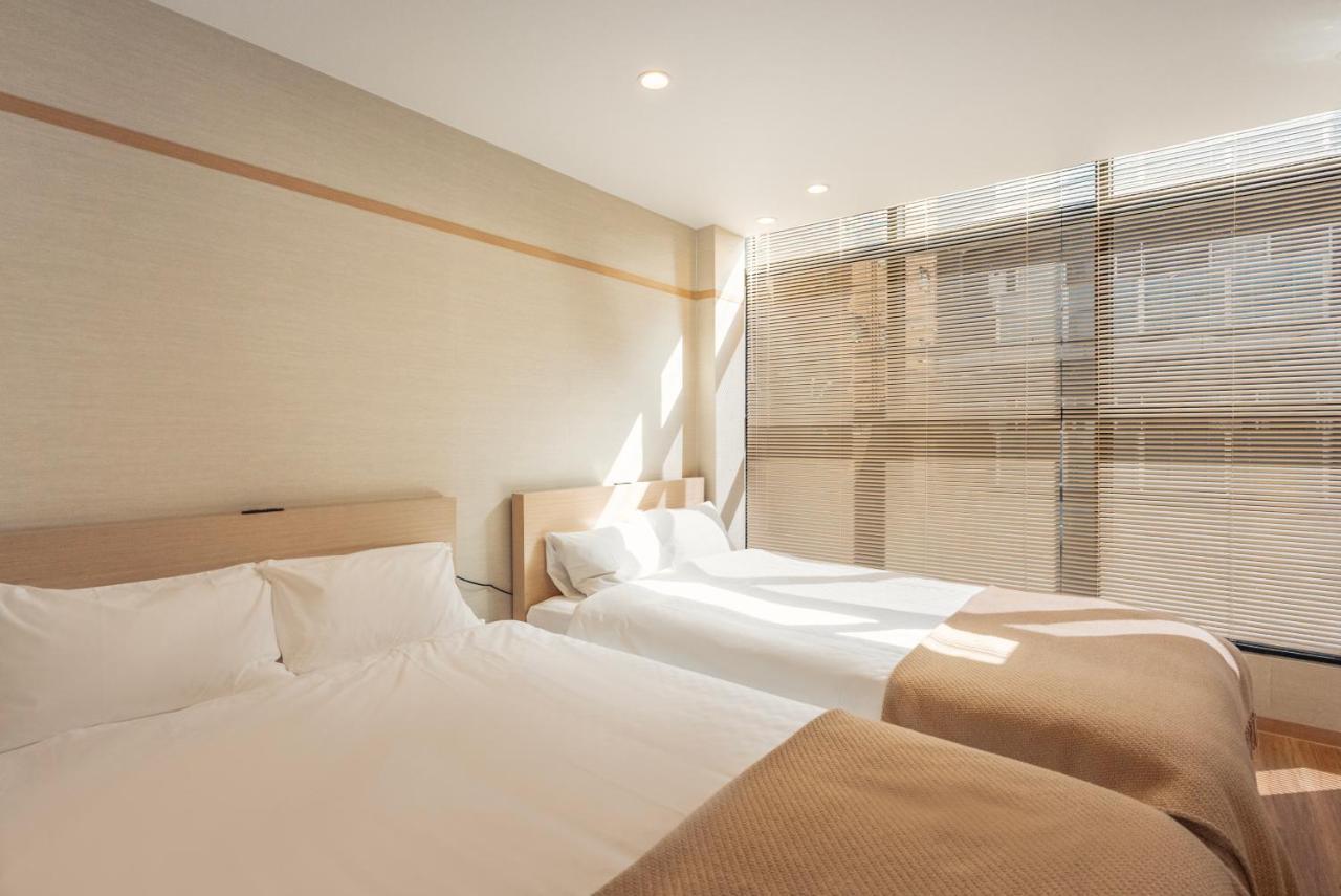 谷町君・星hotel・道頓福居 Osaka Exterior foto